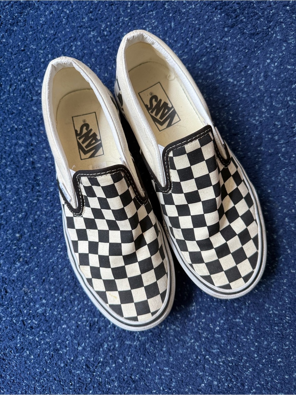 Classic Vans slip-on size 6.5 Eu 37 black and white Original
